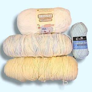 Mixed Baby Yarn Lot Pastel Acrylic 4 Skeins‎ Bernat Softee Baby + Assorted Soft